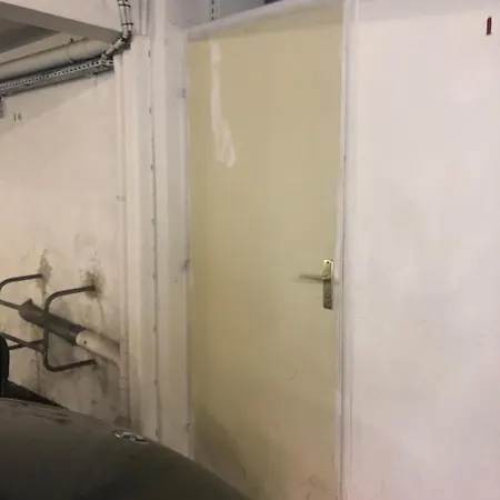 2 Pieces Avec Parking Quartier Du 아파트 *