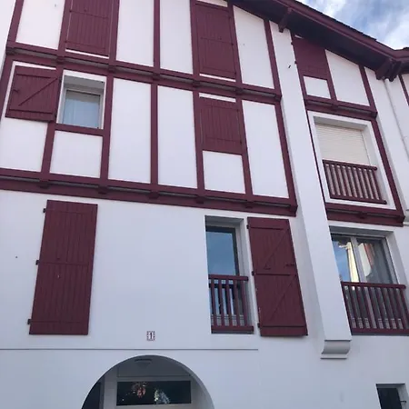 아파트 2 Pieces Avec Parking Quartier Du