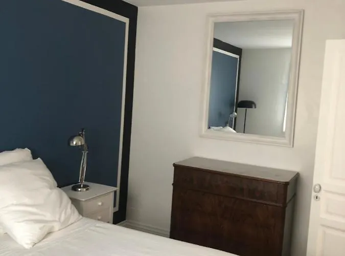 2 Pieces Avec Parking Quartier Du Apartment *